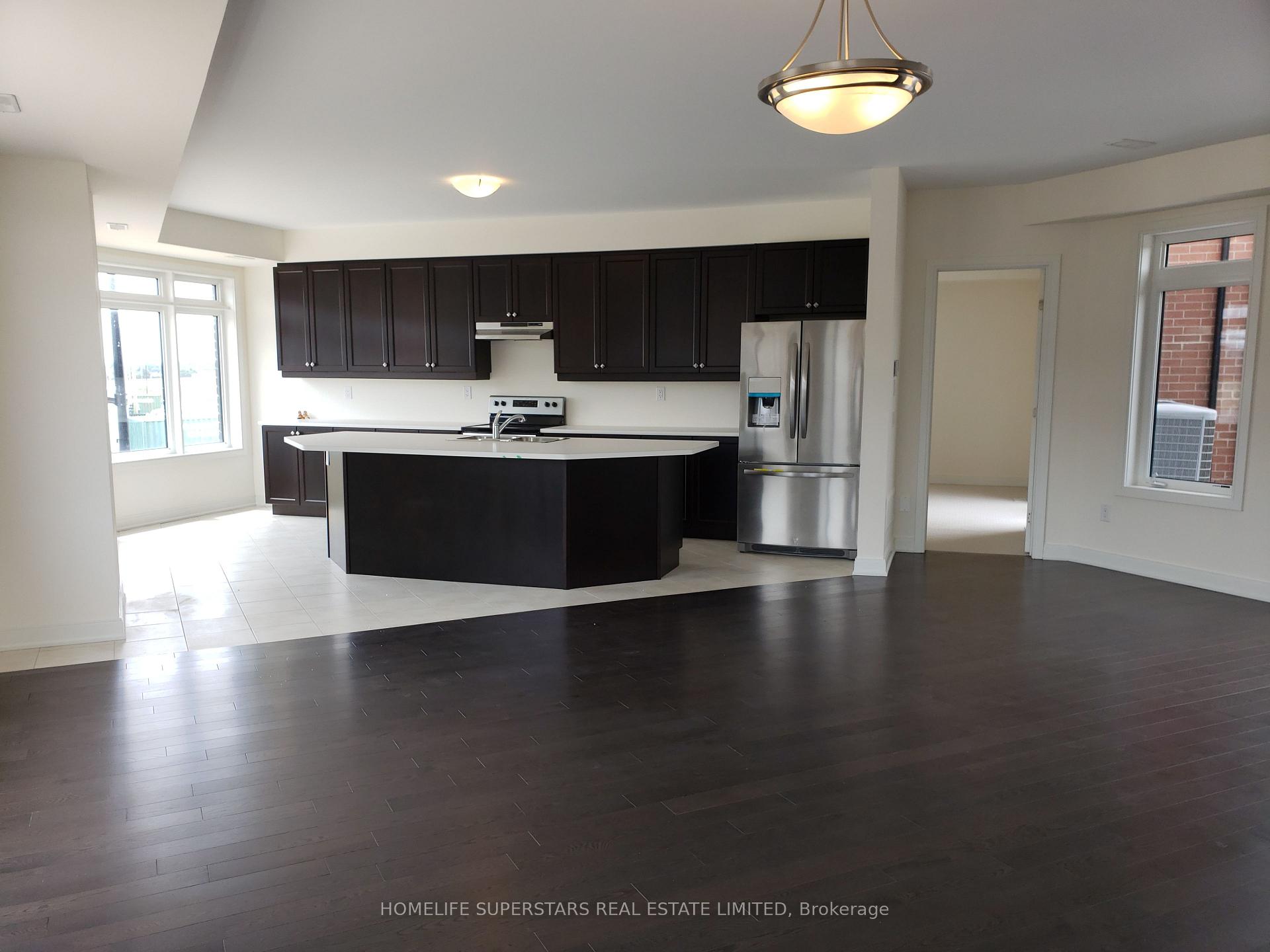 Photo 4 of 409 Veterans Drive, Brampton, Northwest Brampton — HOMEH