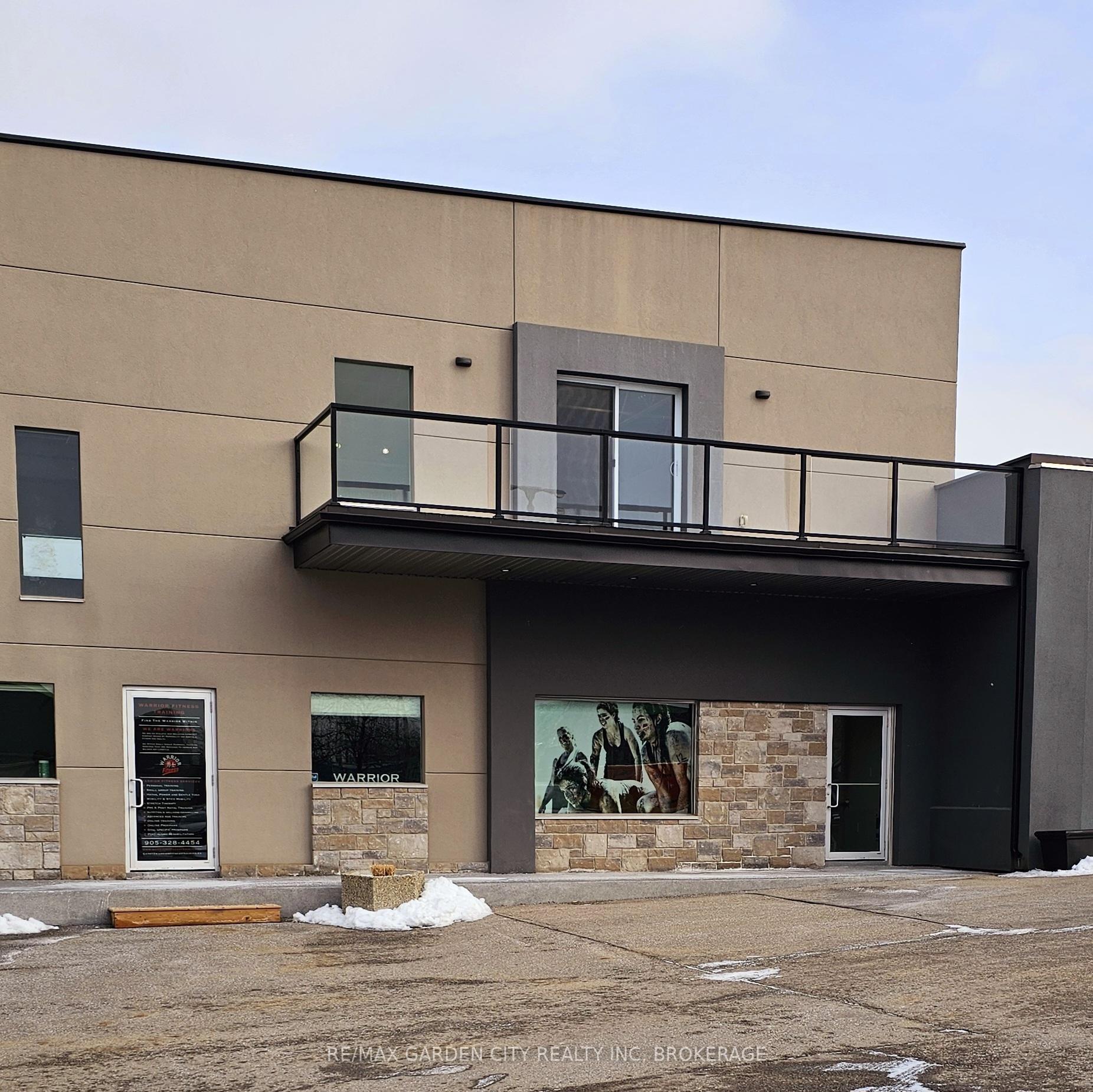 Front of Unit 6, 186 Merritt Street