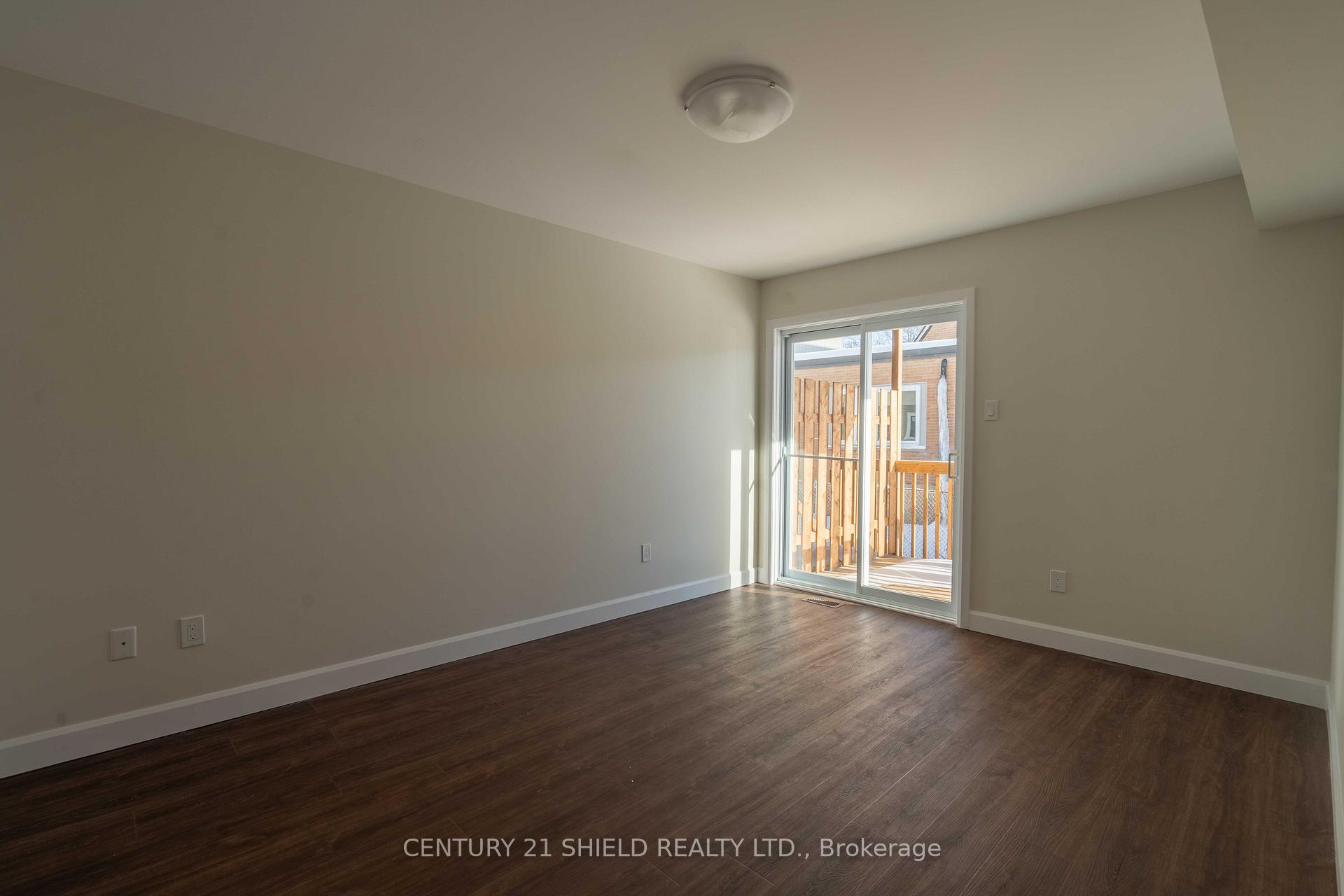 Photo 7 of 301 Kooiman Avenue, Cornwall — HOMEH