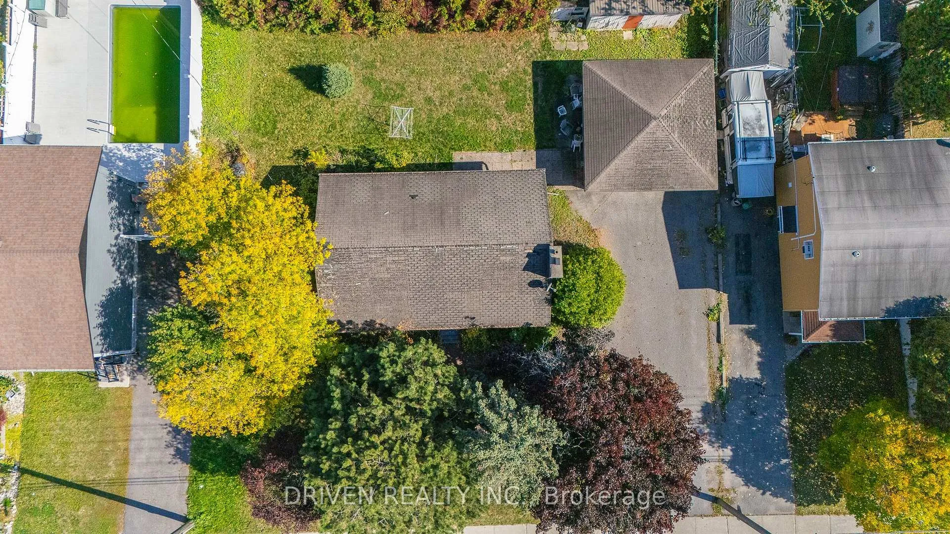 Photo 1 of 2175 St Laurent Boulevard, Ottawa, Hawthorne Meadows — HOMEH