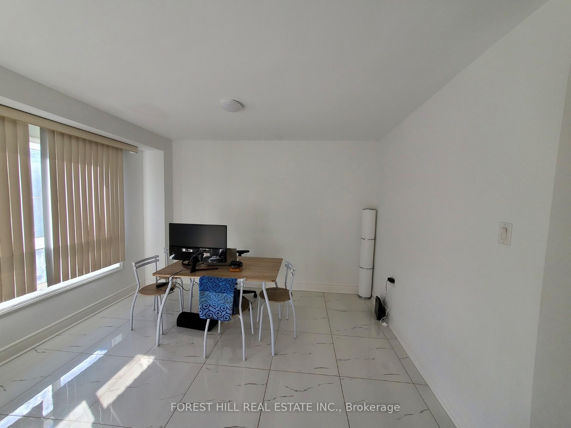 Photo 4 of 256 Albright Road, Brampton, Fletcher's Creek Village — HOMEH