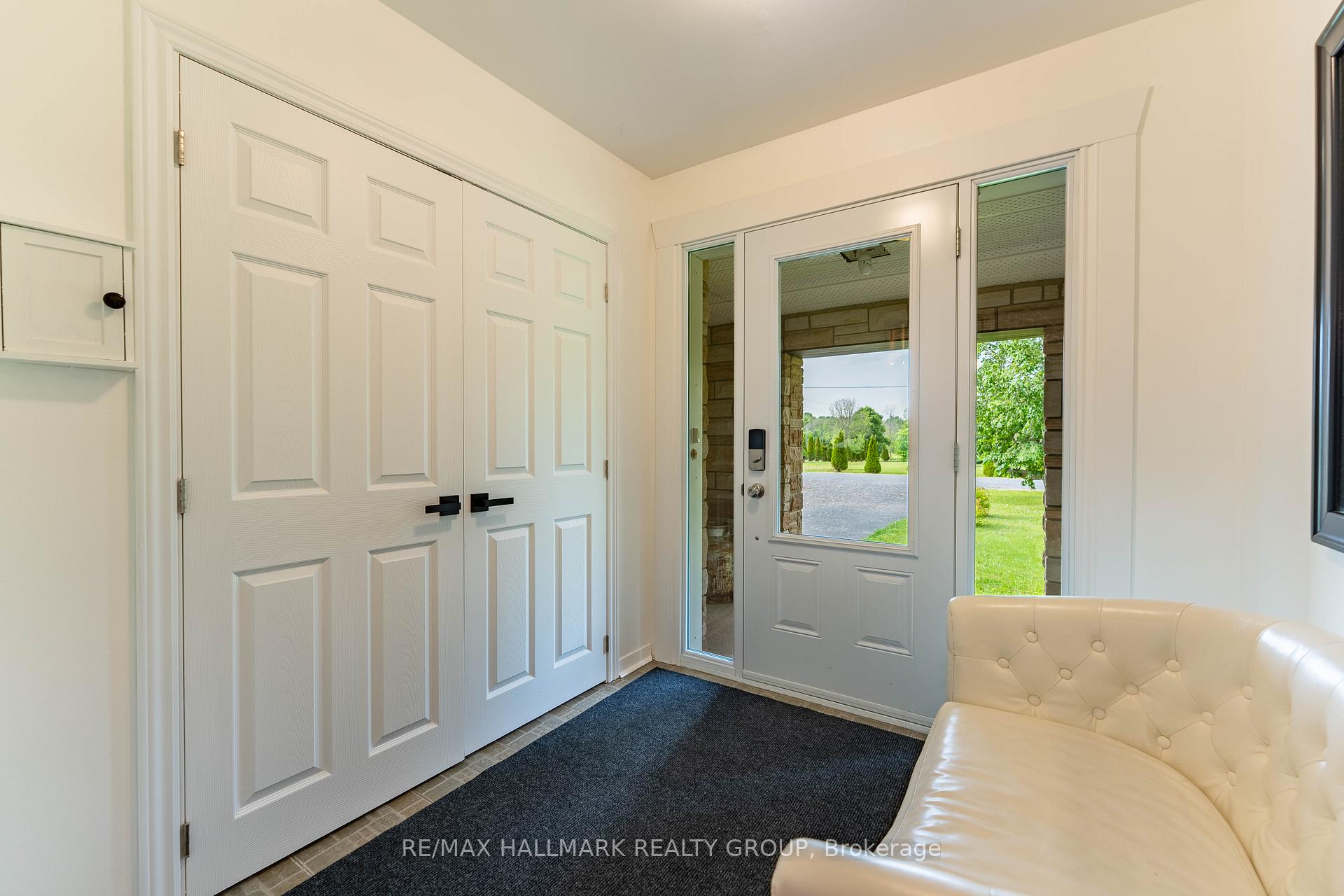Photo 5 of 2914 Pattee Road E, Champlain, Champlain Twp — HOMEH