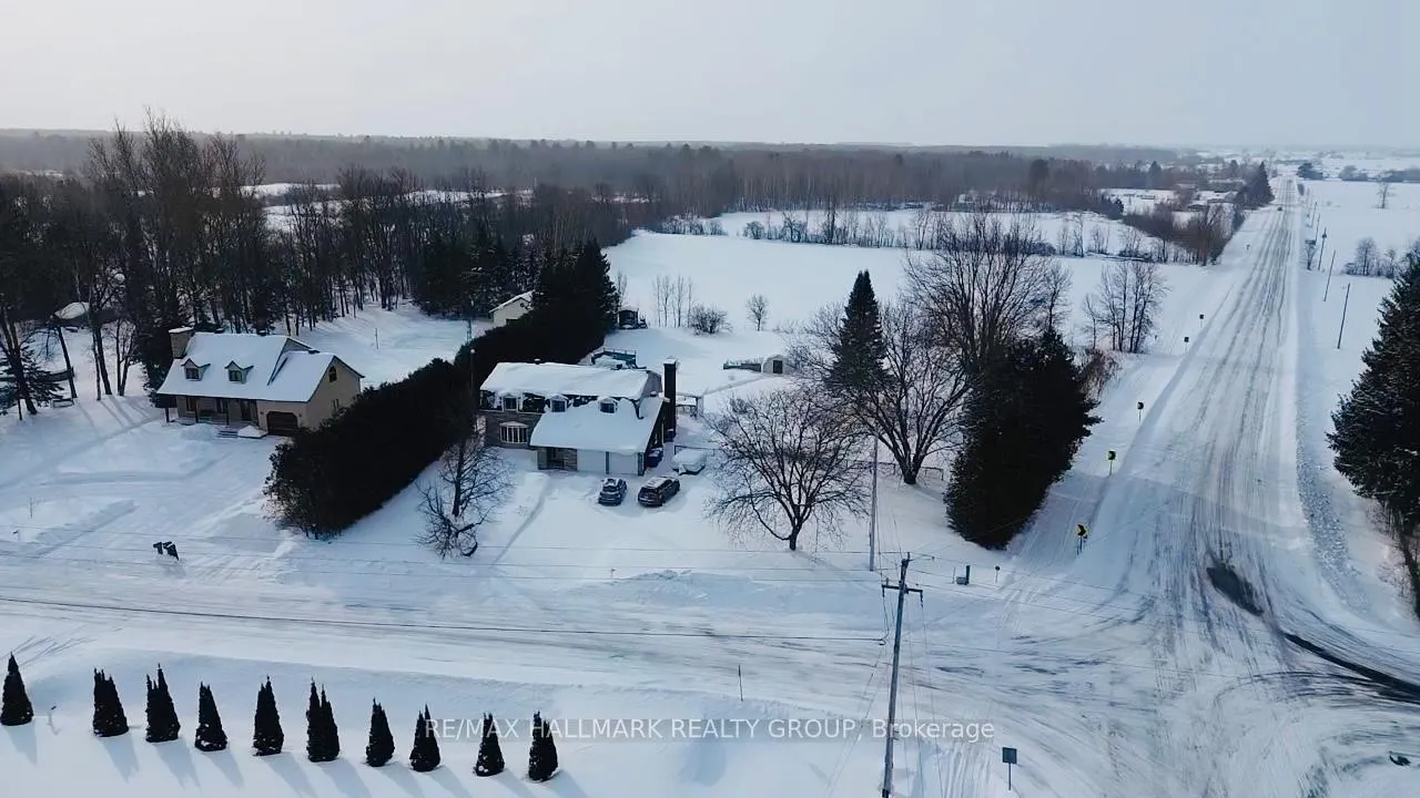 Photo 1 of 2914 Pattee Road E, Champlain, Champlain Twp — HOMEH