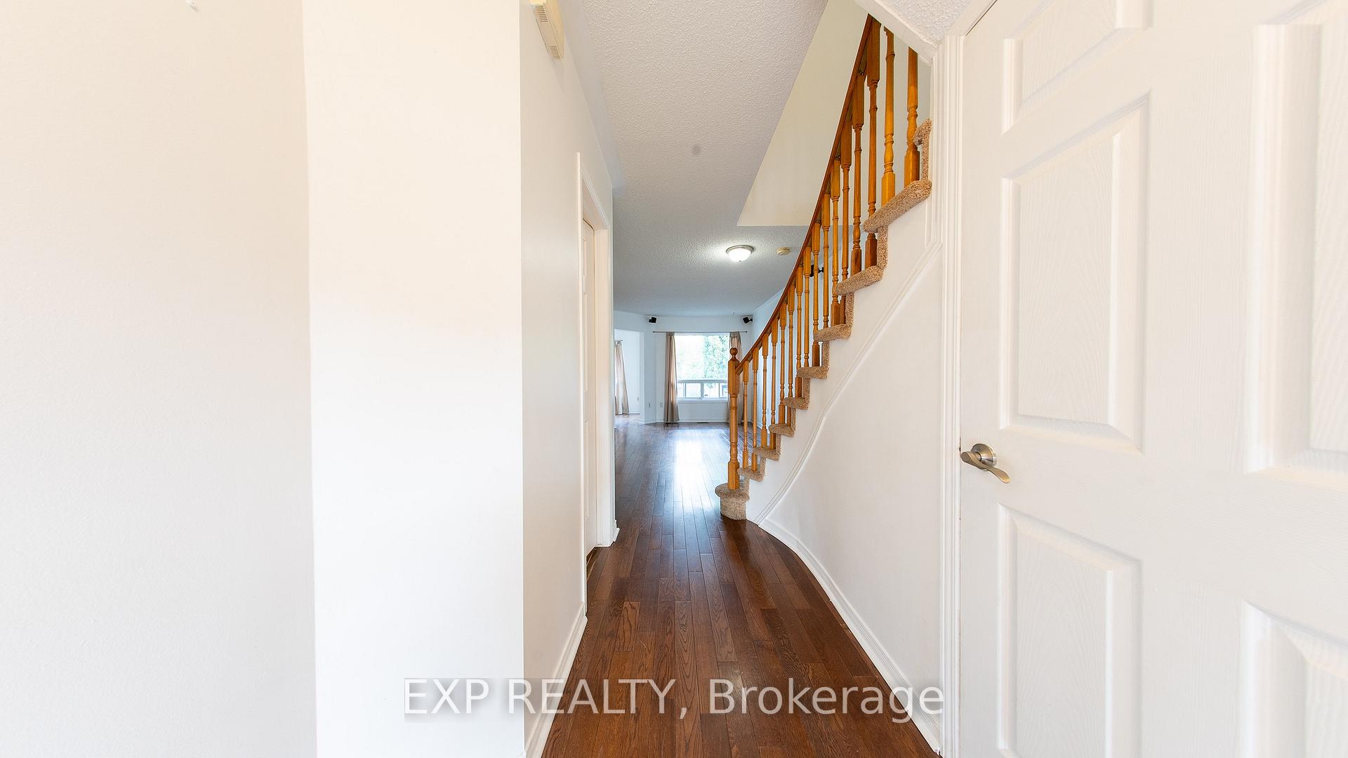 Photo 2 of 4347 Sunwood Crescent, Ottawa, Carson Grove — HOMEH