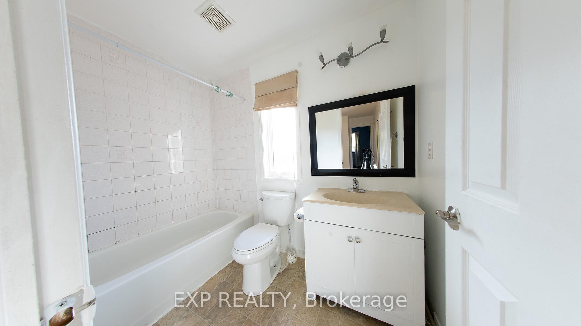 Photo 8 of 4347 Sunwood Crescent, Ottawa, Carson Grove — HOMEH