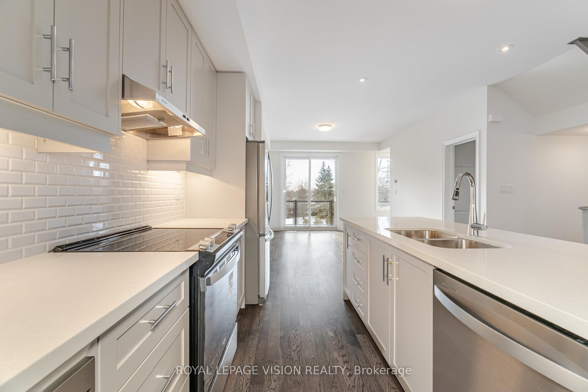Photo 8 of 22 Folcroft Street, Brampton, Credit Valley — HOMEH