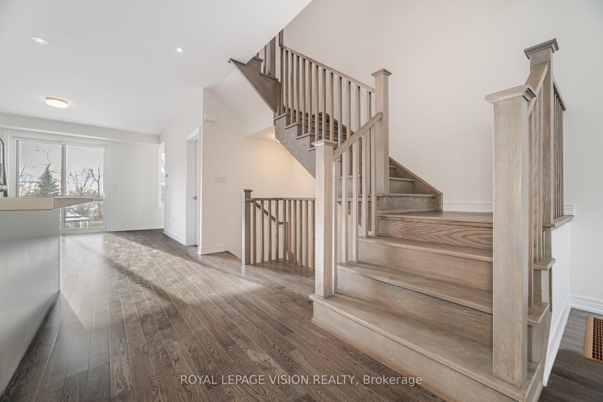 Photo 20 of 22 Folcroft Street, Brampton, Credit Valley — HOMEH