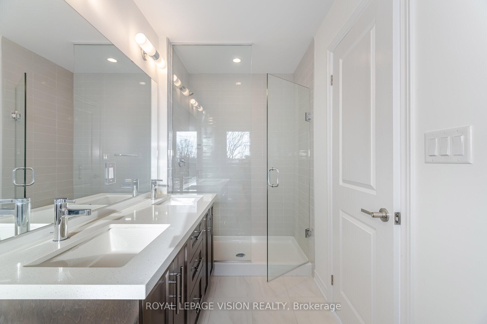 Photo 25 of 22 Folcroft Street, Brampton, Credit Valley — HOMEH