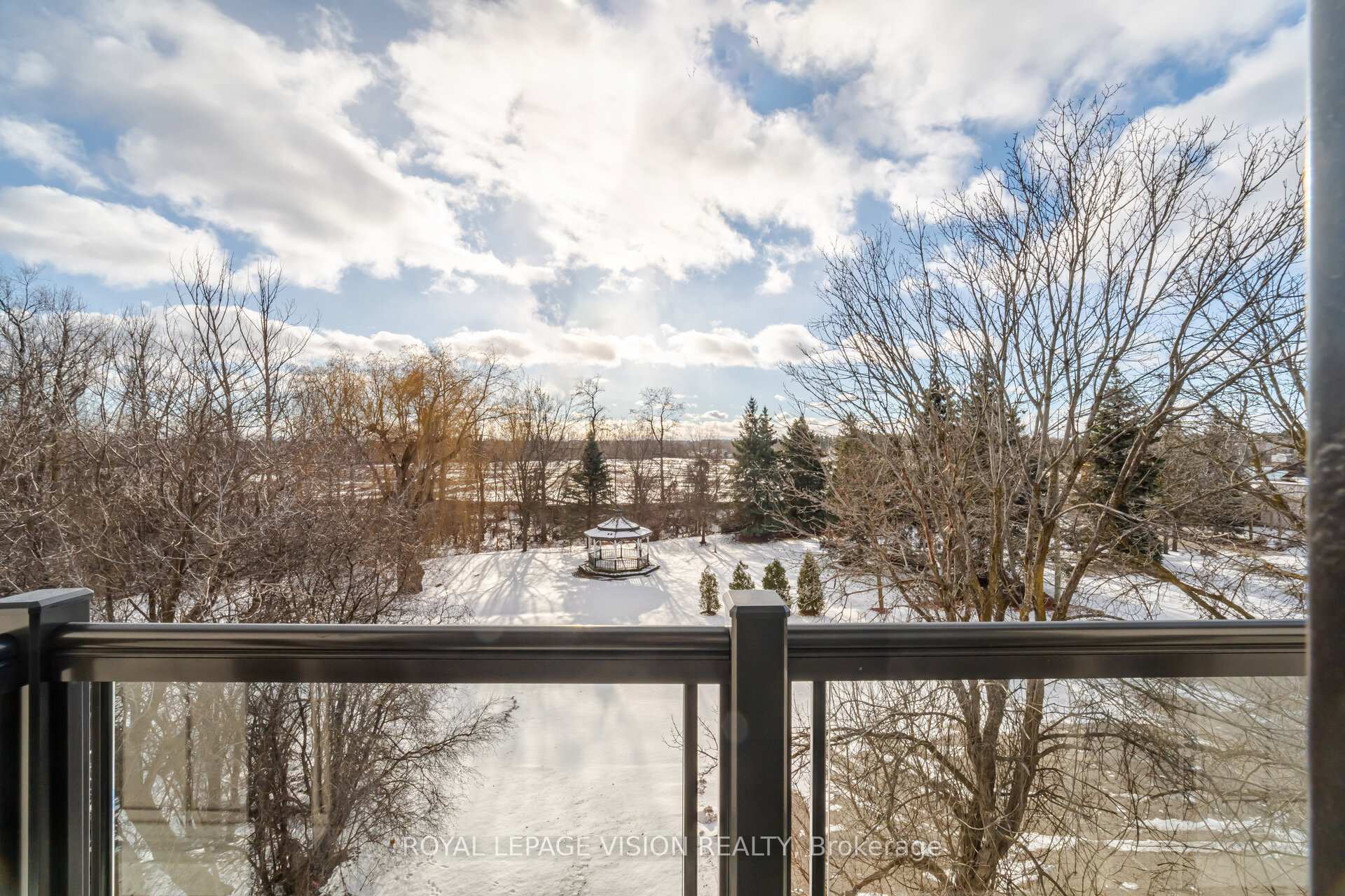 Photo 27 of 22 Folcroft Street, Brampton, Credit Valley — HOMEH