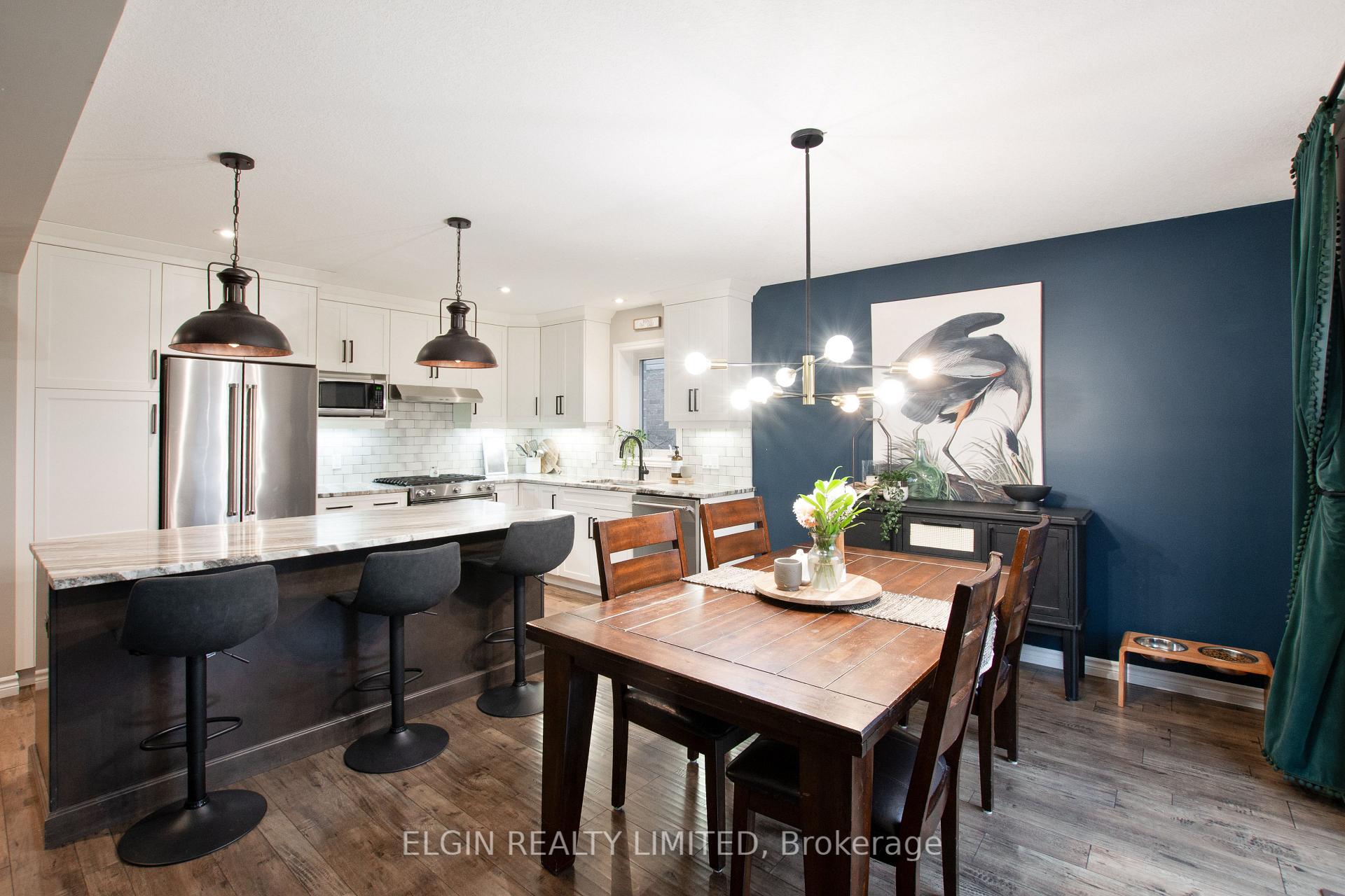 Photo 10 of 184 Emery Street, Central Elgin, Rural Central Elgin — HOMEH