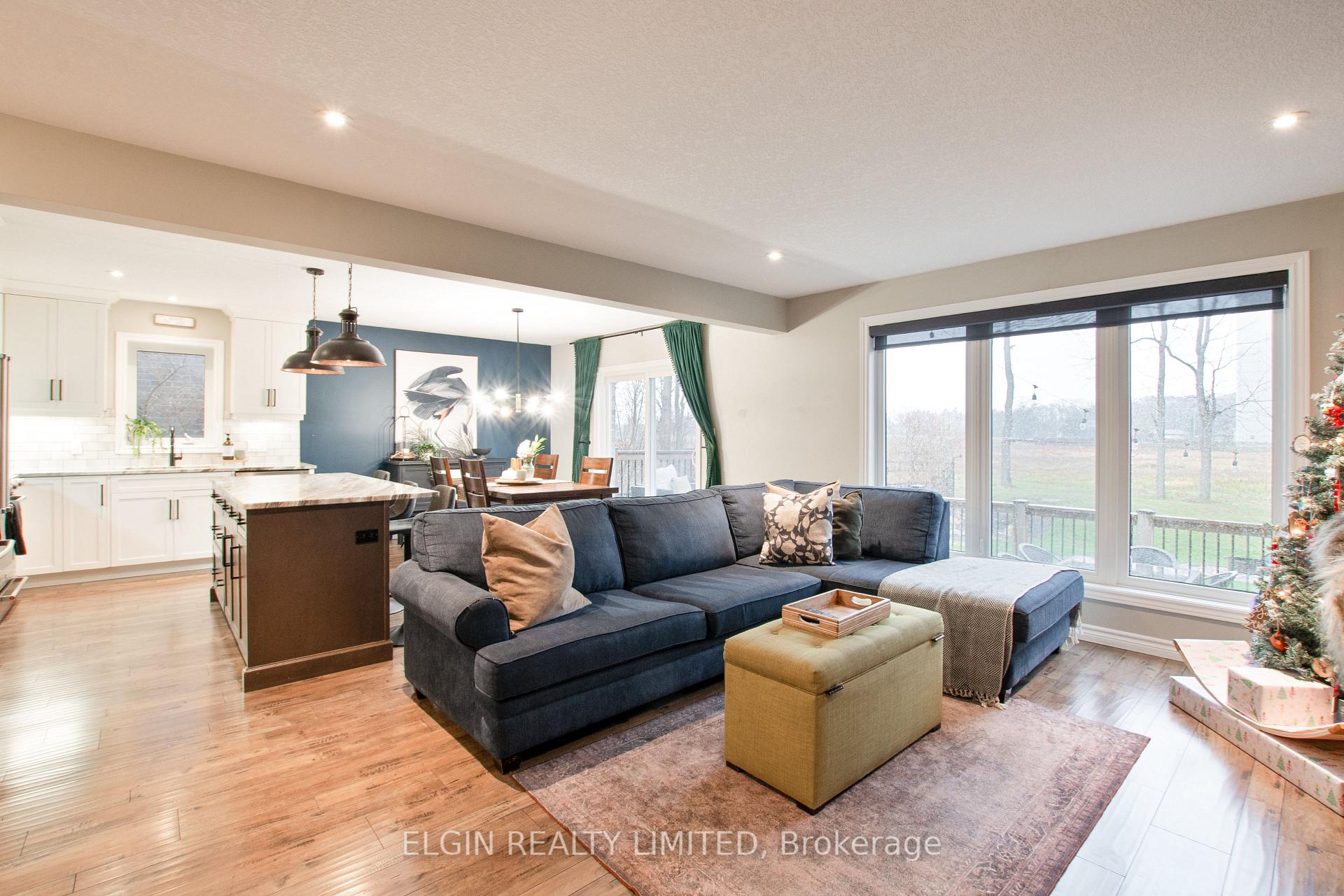 Photo 15 of 184 Emery Street, Central Elgin, Rural Central Elgin — HOMEH