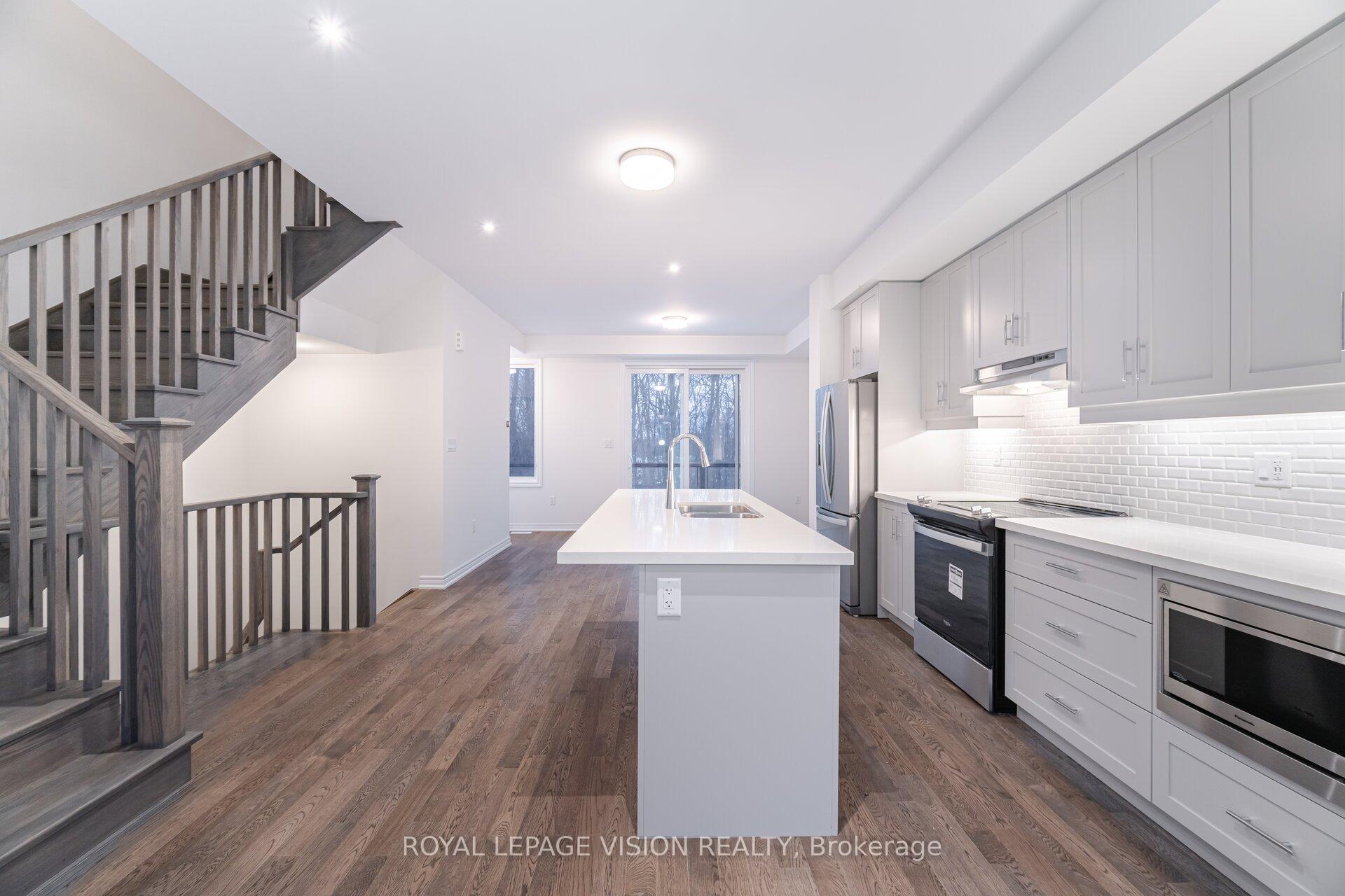 Photo 7 of 56 Folcroft Street, Brampton, Credit Valley — HOMEH