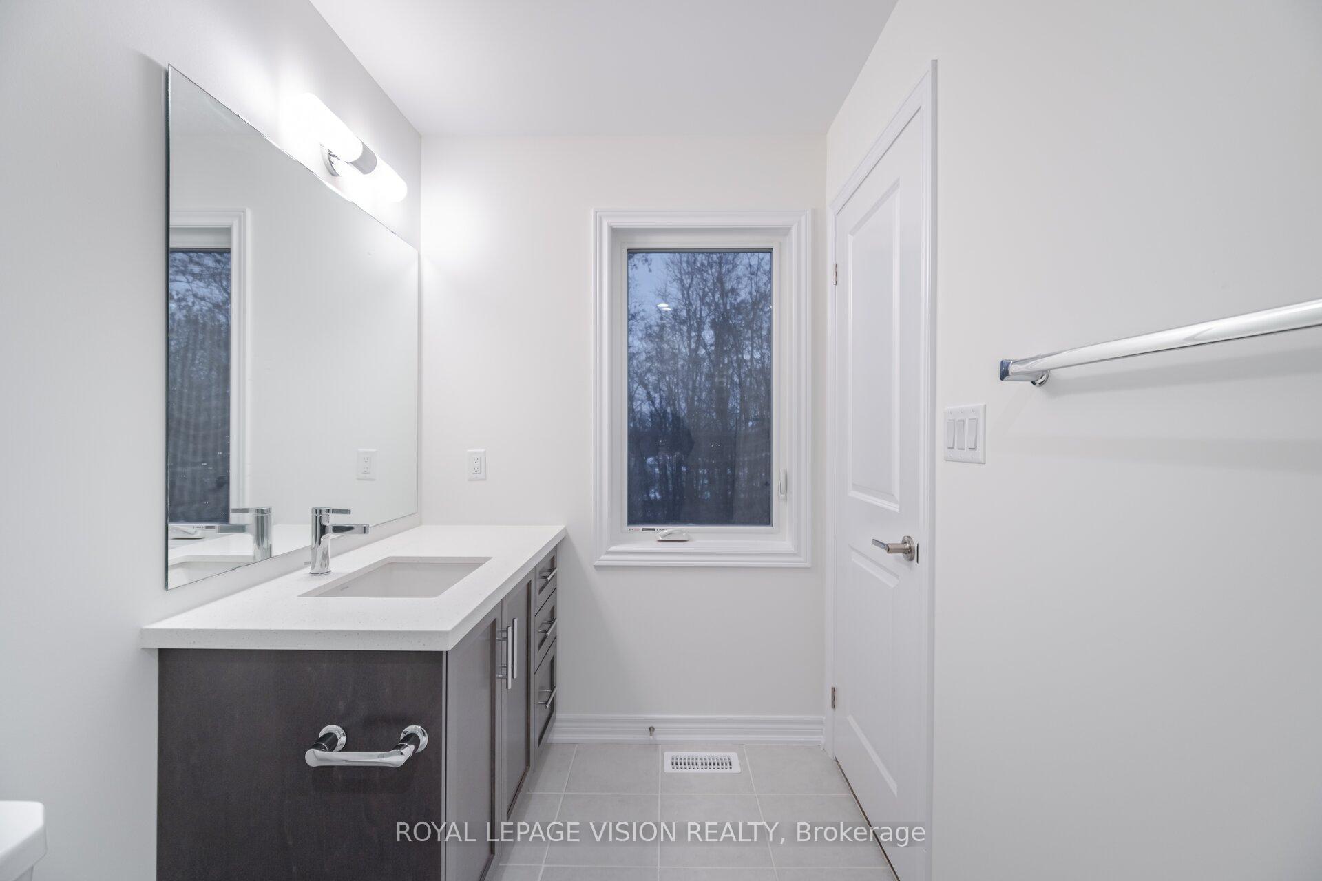 Photo 27 of 56 Folcroft Street, Brampton, Credit Valley — HOMEH