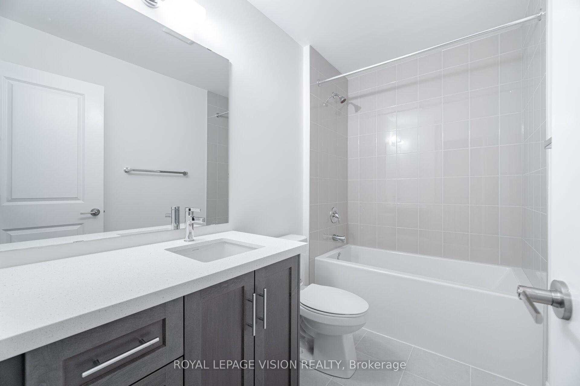 Photo 33 of 56 Folcroft Street, Brampton, Credit Valley — HOMEH