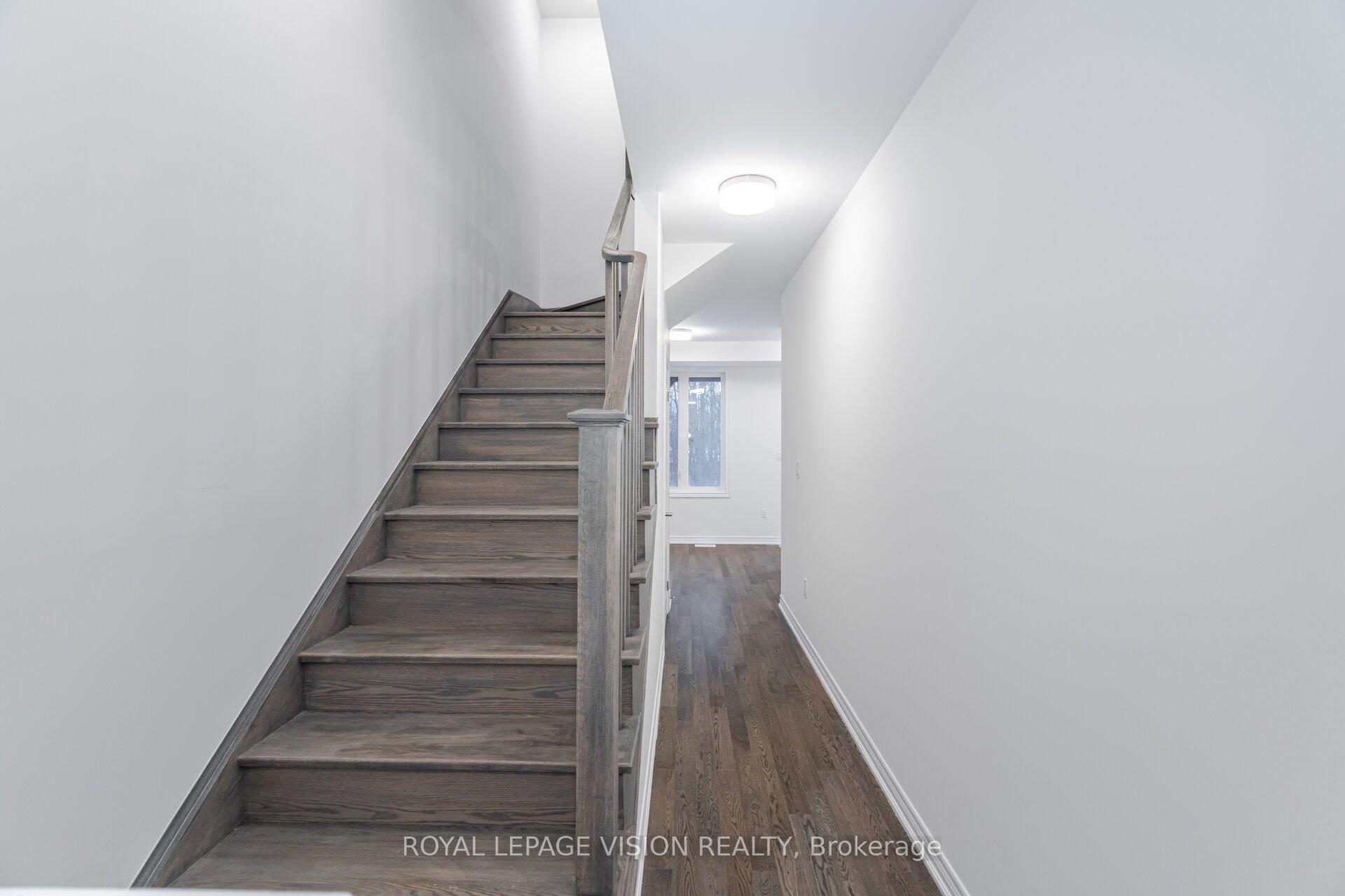Photo 35 of 56 Folcroft Street, Brampton, Credit Valley — HOMEH