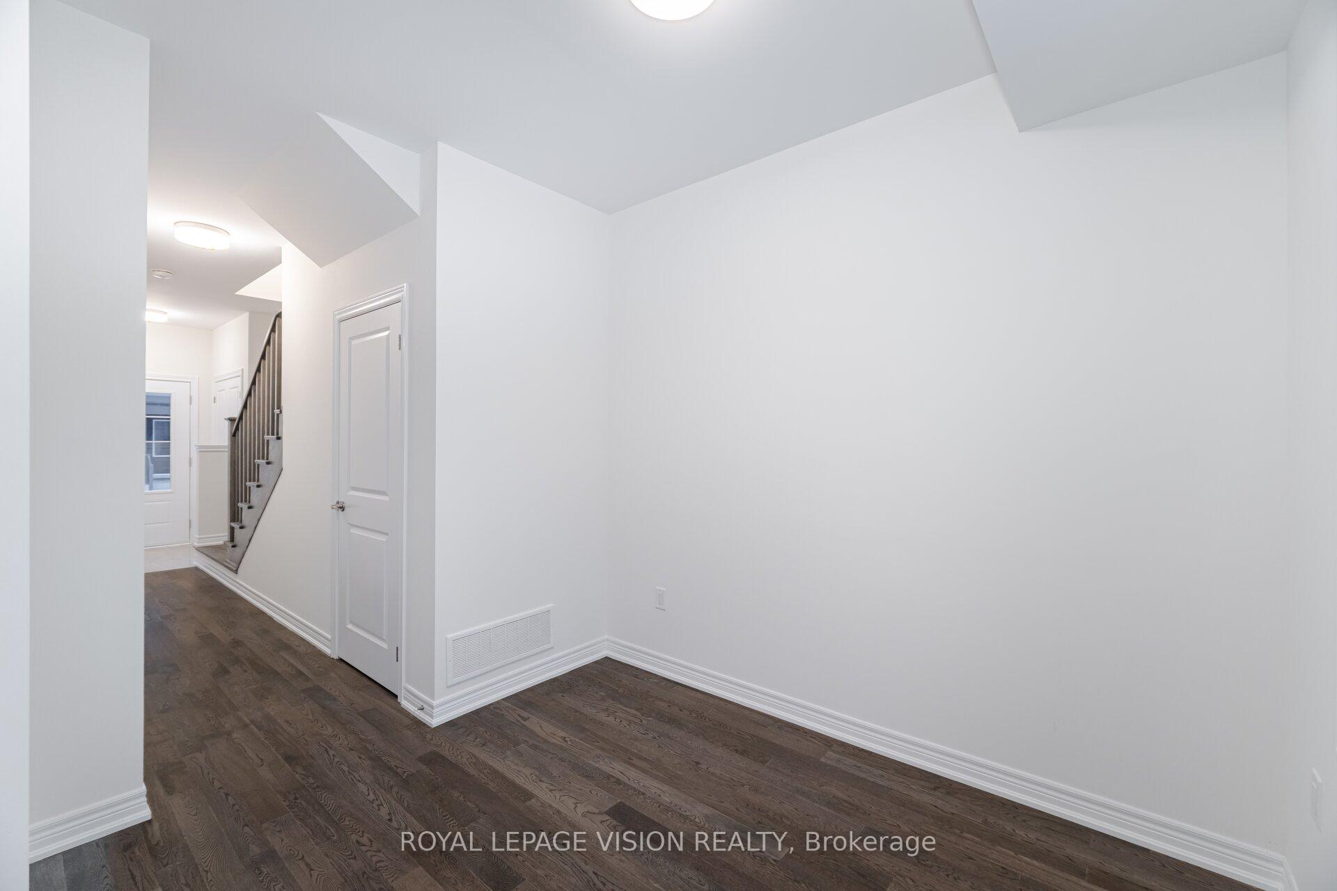 Photo 36 of 56 Folcroft Street, Brampton, Credit Valley — HOMEH