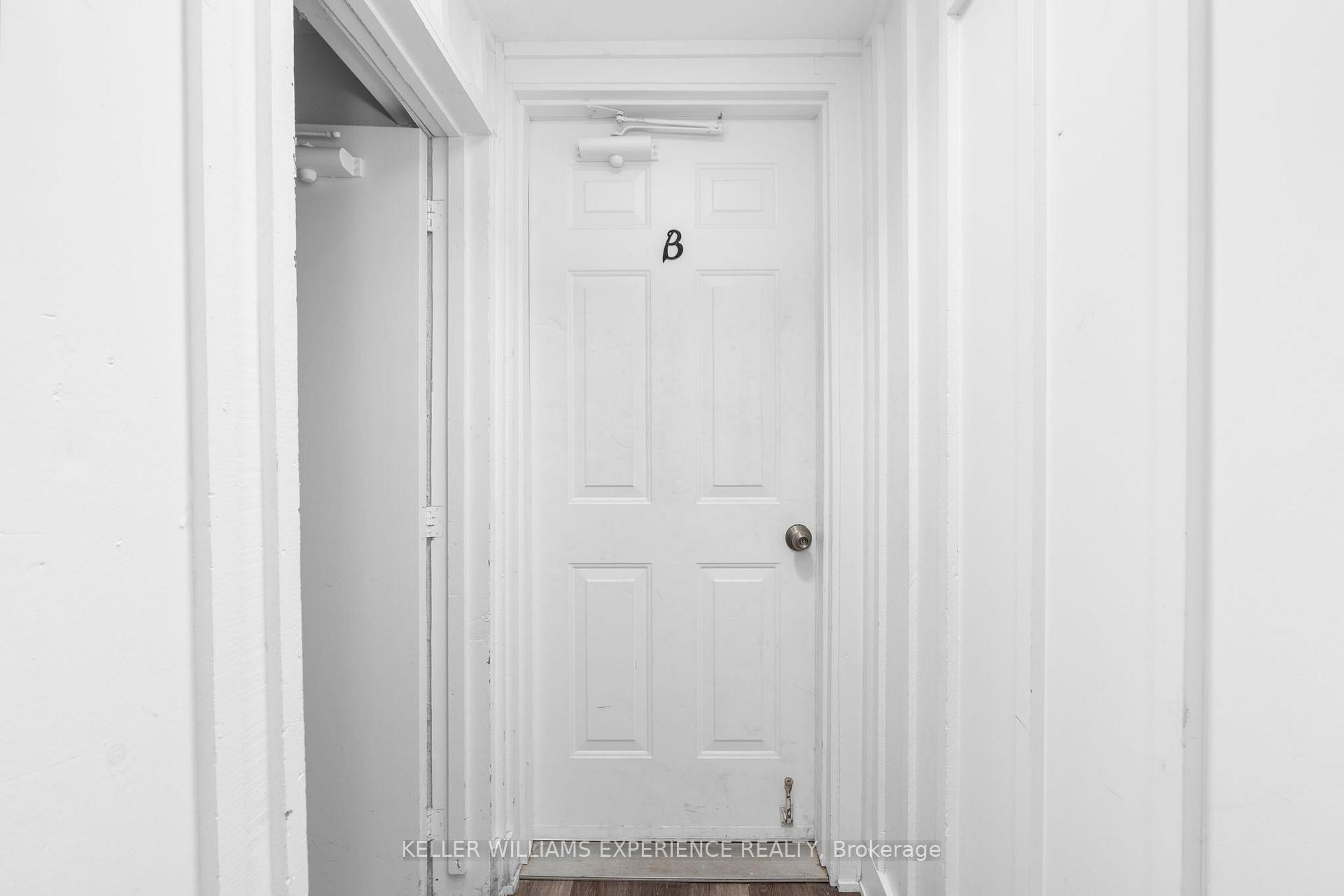 Photo 12 of Unit Unit 1, 29 Parkdale Crescent, Barrie, Wellington — HOMEH