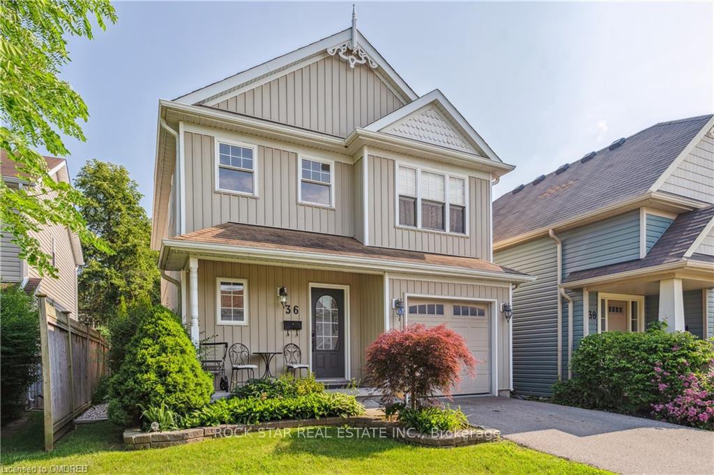 Front of 36 Chicory Crescent