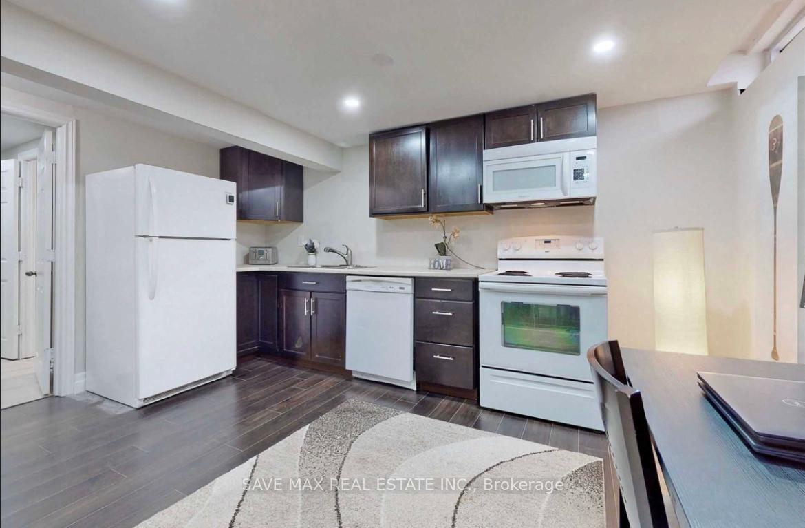 Photo 5 of 10 Greenhills Square, Brampton, Northgate — HOMEH