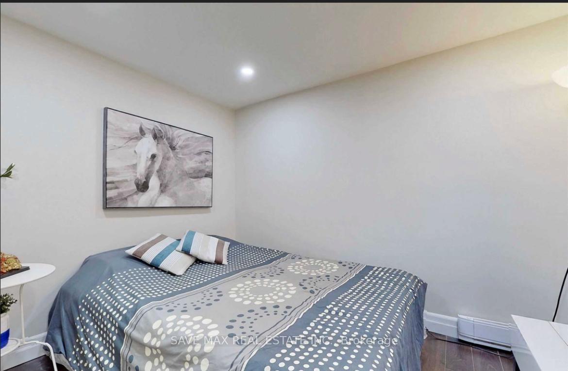 Photo 7 of 10 Greenhills Square, Brampton, Northgate — HOMEH