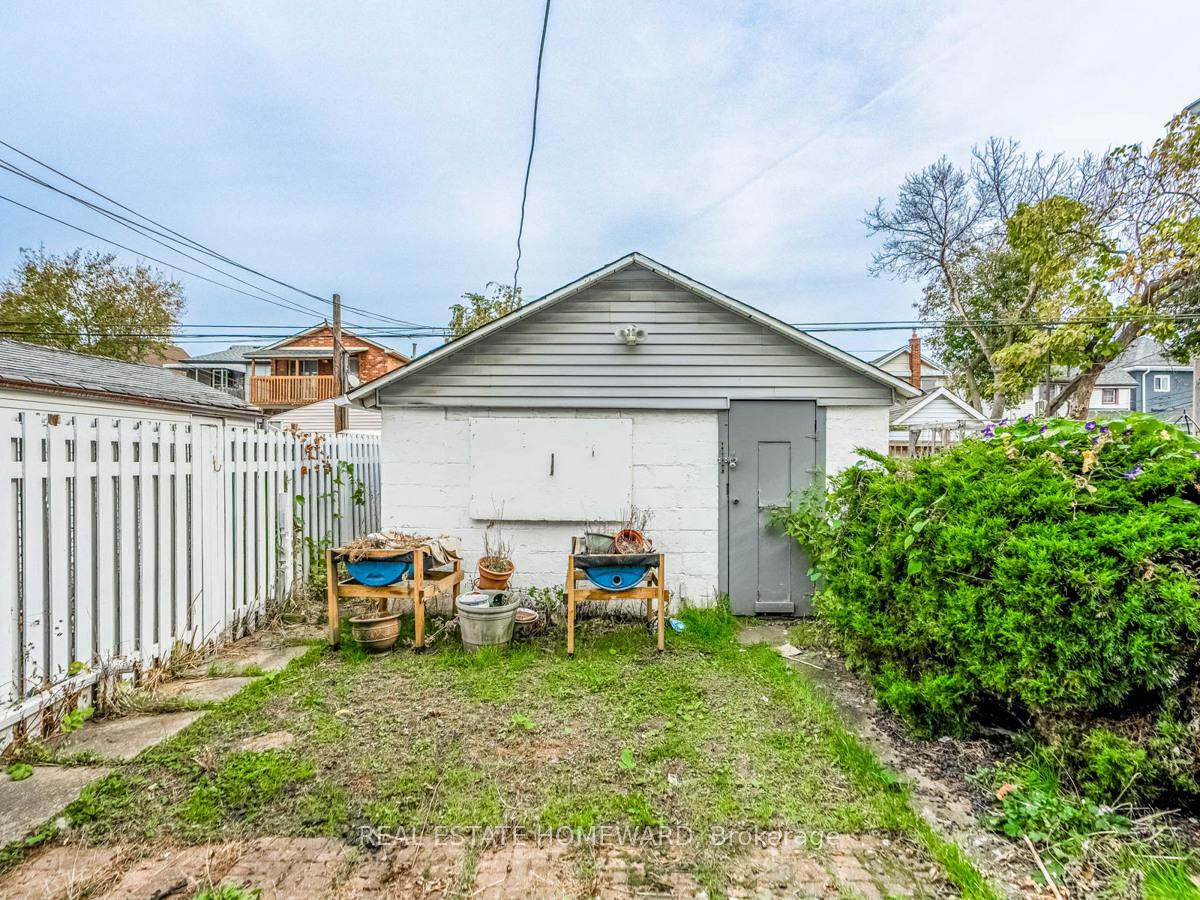 Photo 37 of 34 Fairview Avenue, Hamilton, Crown Point — HOMEH