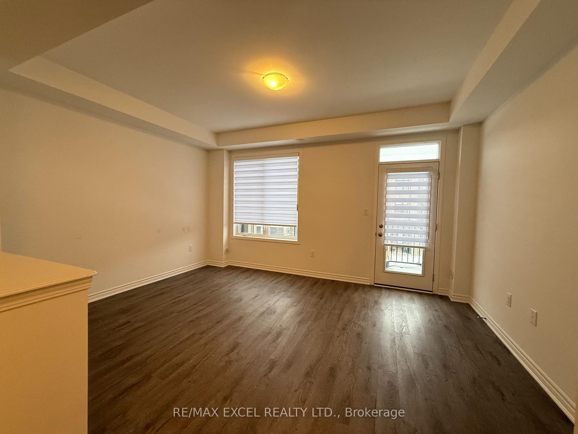 Photo 9 of 155 Keppel Circle, Brampton, Northwest Brampton — HOMEH