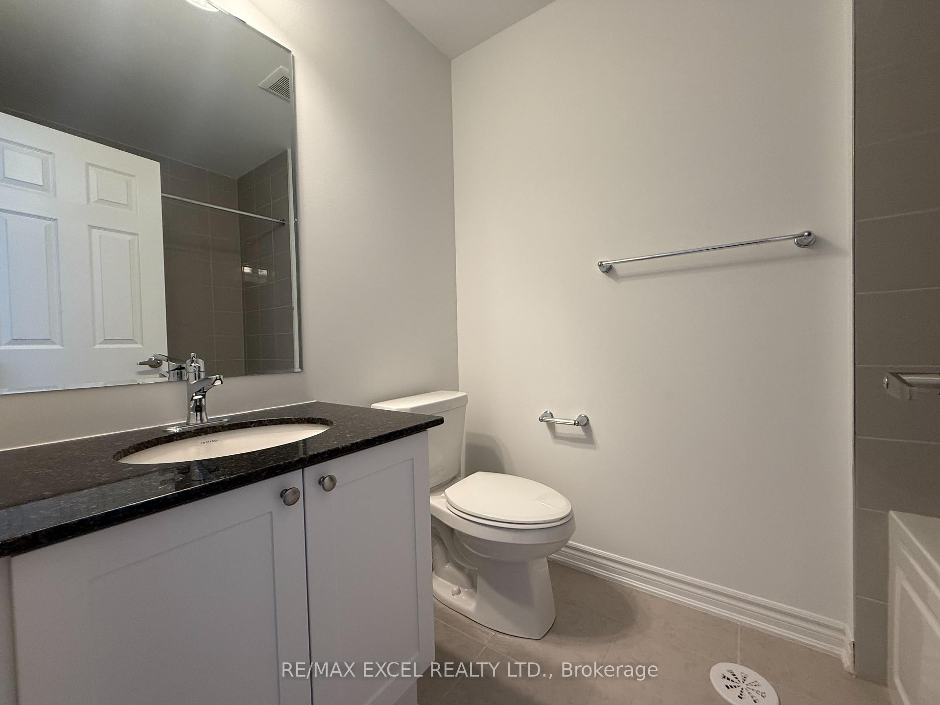 Photo 15 of 155 Keppel Circle, Brampton, Northwest Brampton — HOMEH