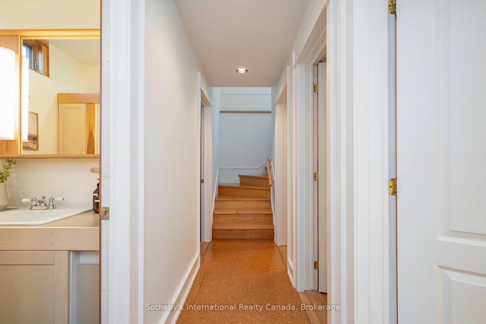 Photo 26 of 797462 East Back Line, Chatsworth — HOMEH