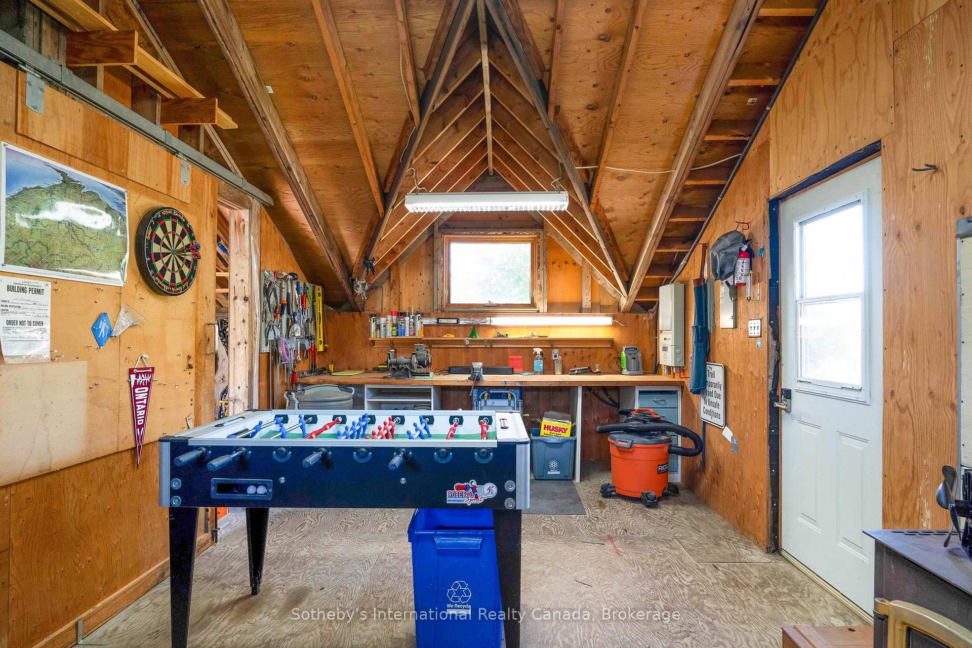 Photo 34 of 797462 East Back Line, Chatsworth — HOMEH