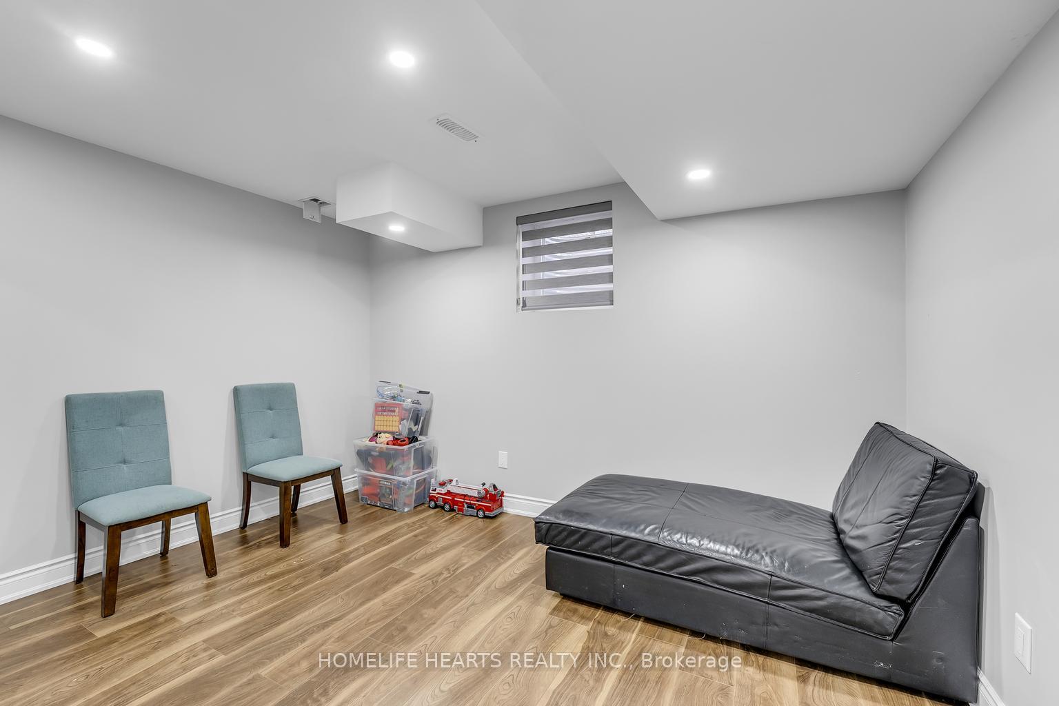 Photo 30 of 101 Owlridge Drive, Brampton, Credit Valley — HOMEH