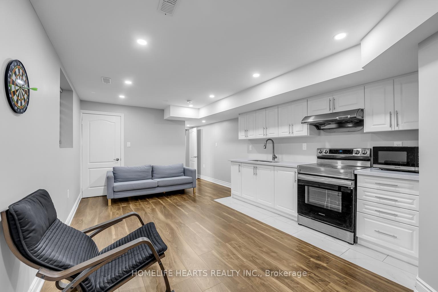 Photo 32 of 101 Owlridge Drive, Brampton, Credit Valley — HOMEH
