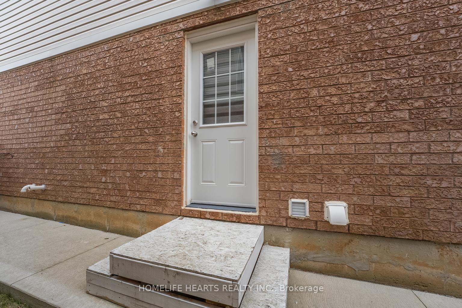 Photo 34 of 101 Owlridge Drive, Brampton, Credit Valley — HOMEH