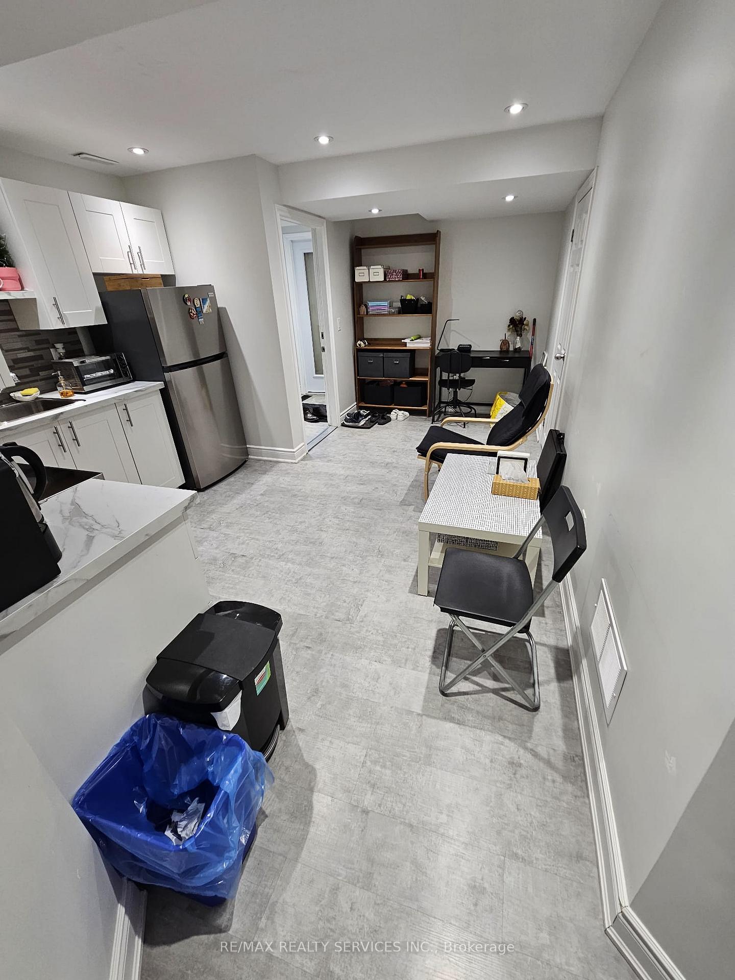 Photo 5 of Unit Lower L, 86 Kimbark Drive, Brampton, Northwood Park — HOMEH