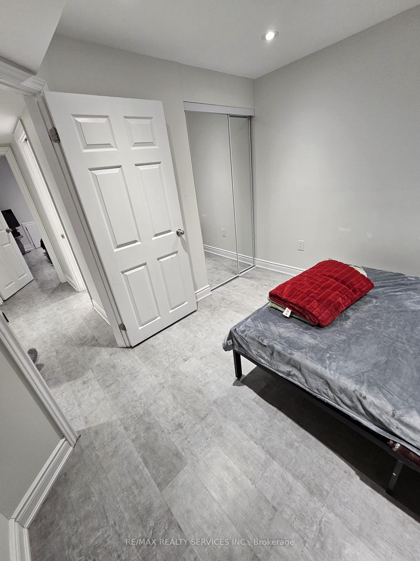 Photo 8 of Unit Lower L, 86 Kimbark Drive, Brampton, Northwood Park — HOMEH