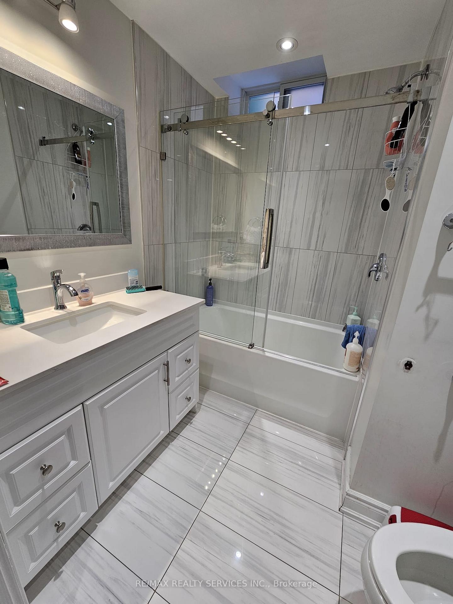 Photo 9 of Unit Lower L, 86 Kimbark Drive, Brampton, Northwood Park — HOMEH