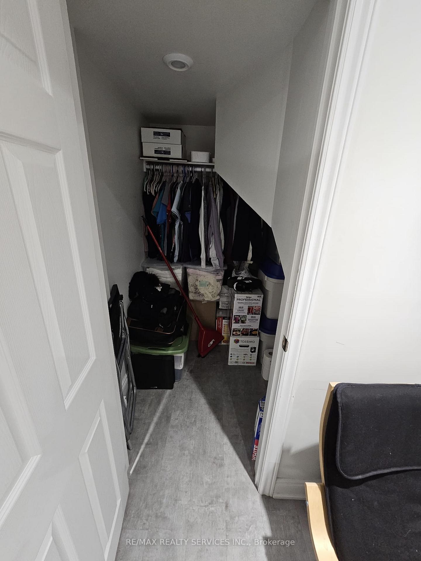Photo 11 of Unit Lower L, 86 Kimbark Drive, Brampton, Northwood Park — HOMEH