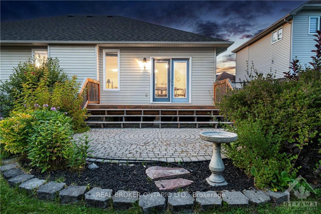Photo 8 of 53 Cinnabar Way, Ottawa, Stittsville (Central) — HOMEH