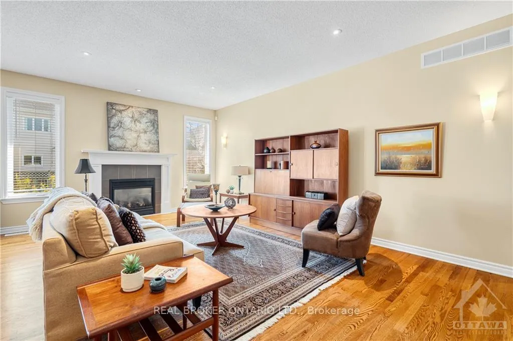 Photo 16 of 53 Cinnabar Way, Ottawa, Stittsville (Central) — HOMEH