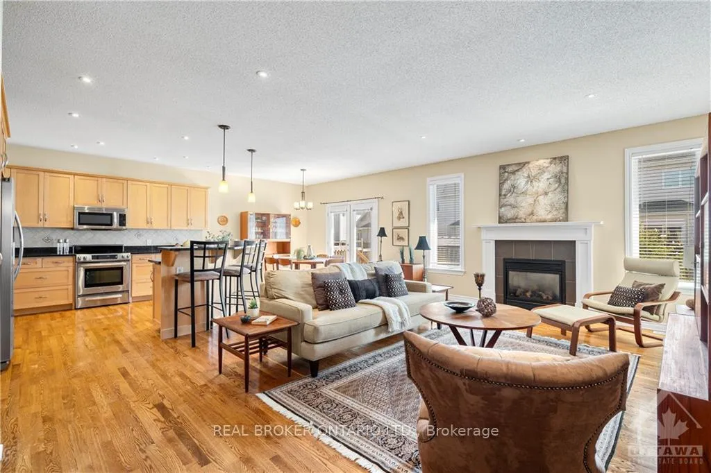 Photo 17 of 53 Cinnabar Way, Ottawa, Stittsville (Central) — HOMEH