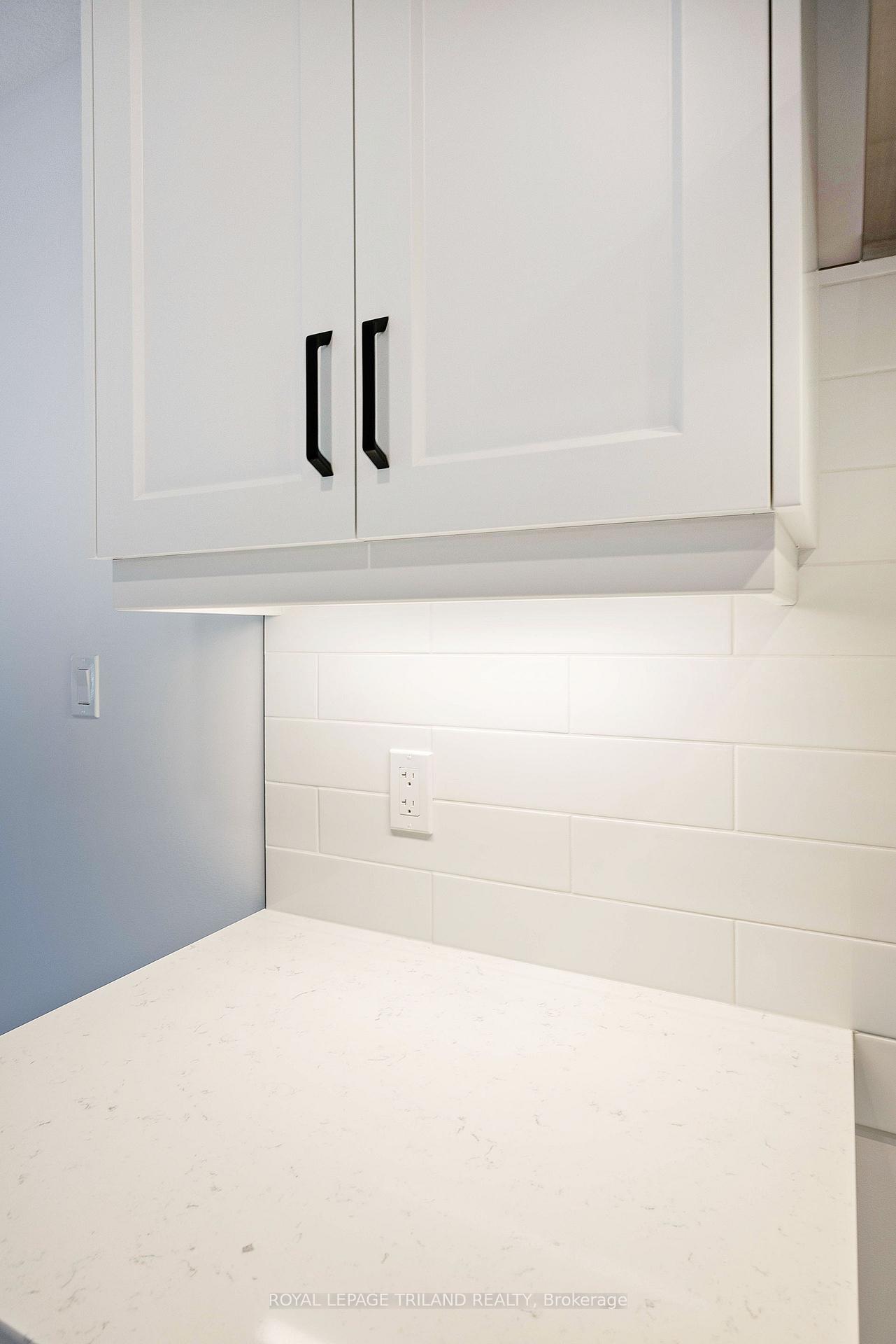 Photo 14 of 24 Silverleaf Path, St. Thomas — HOMEH