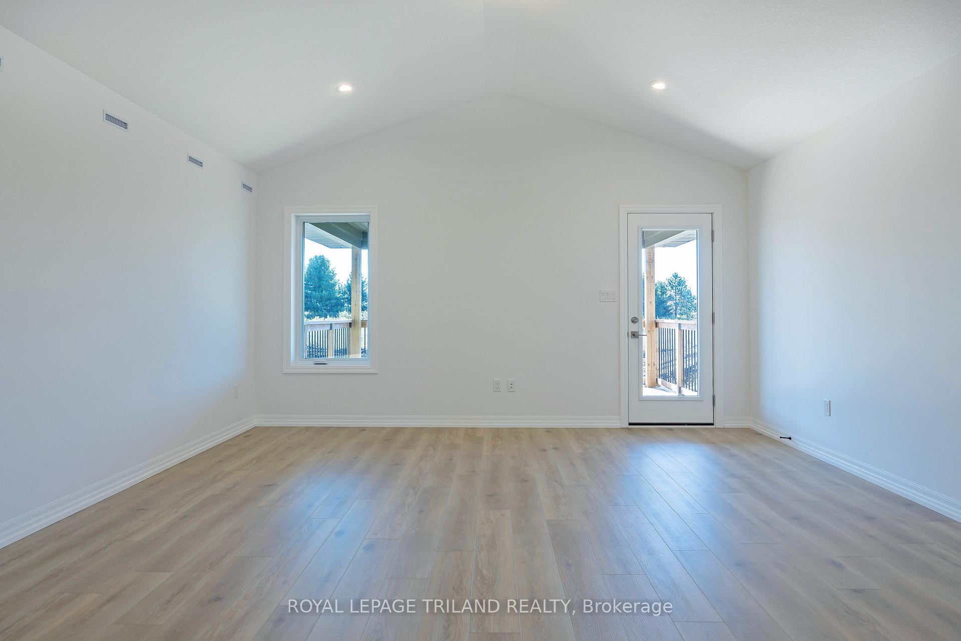Photo 19 of 24 Silverleaf Path, St. Thomas — HOMEH