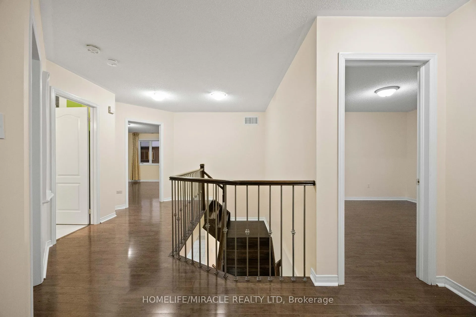 Photo 22 of 28 Bramfield Street, Brampton, Fletcher's Meadow — HOMEH