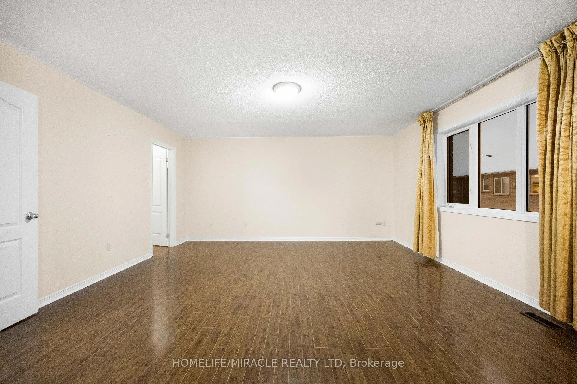 Photo 25 of 28 Bramfield Street, Brampton, Fletcher's Meadow — HOMEH