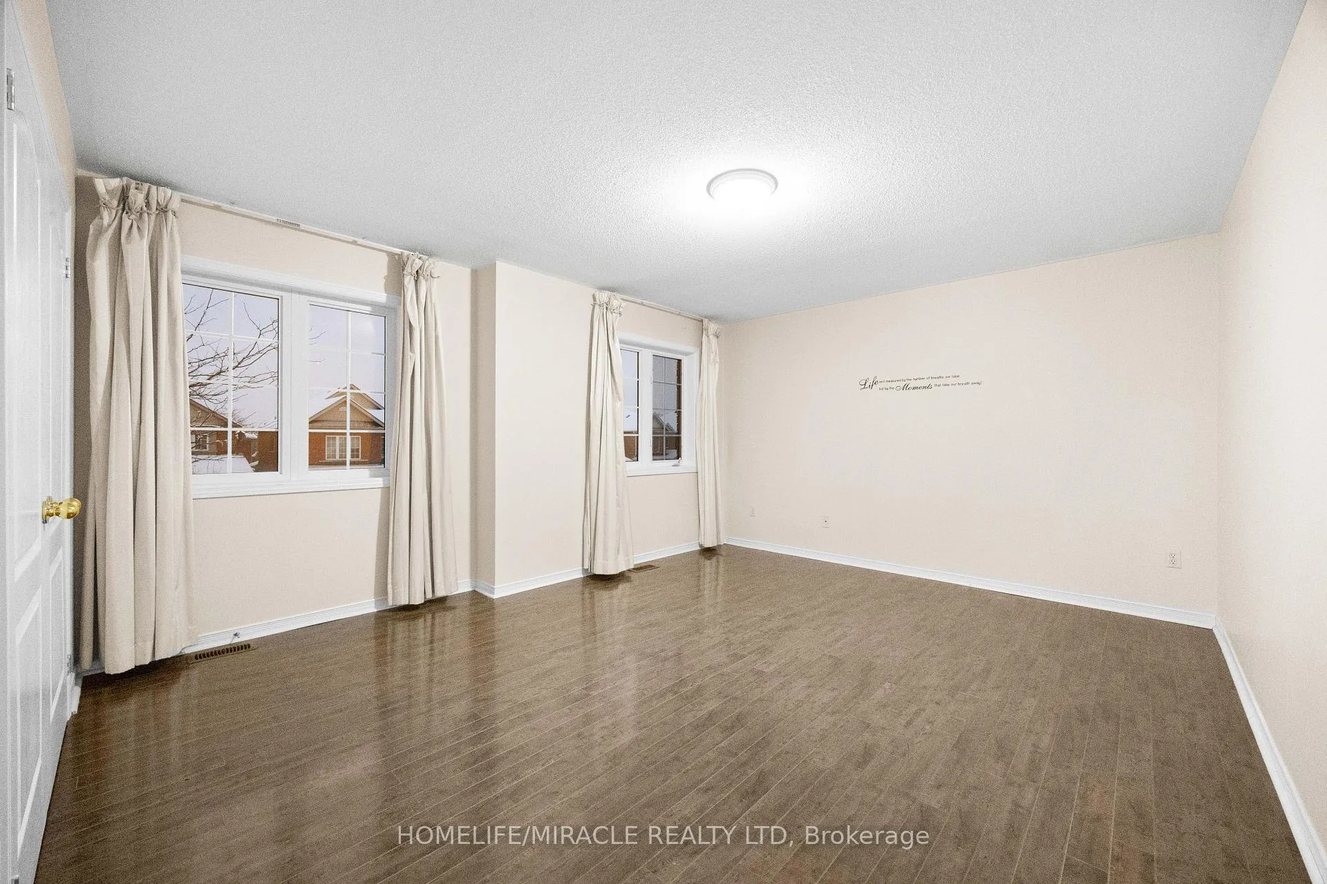 Photo 30 of 28 Bramfield Street, Brampton, Fletcher's Meadow — HOMEH