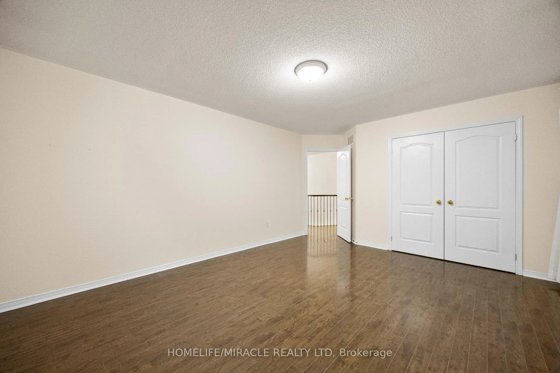 Photo 31 of 28 Bramfield Street, Brampton, Fletcher's Meadow — HOMEH