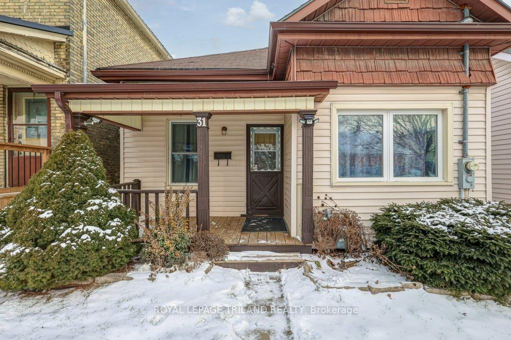 Photo 3 of 31 Malakoff Street, St. Thomas — HOMEH