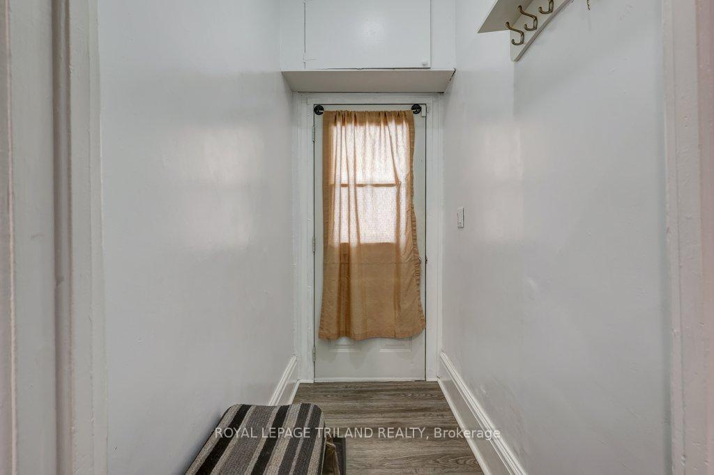 Photo 4 of 31 Malakoff Street, St. Thomas — HOMEH