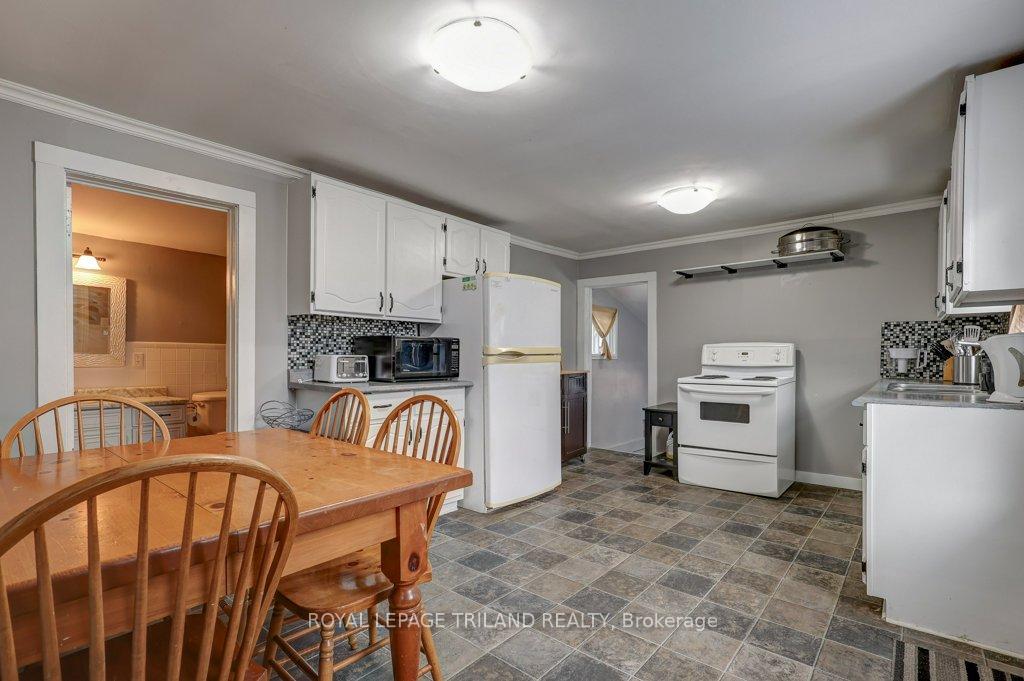 Photo 18 of 31 Malakoff Street, St. Thomas — HOMEH