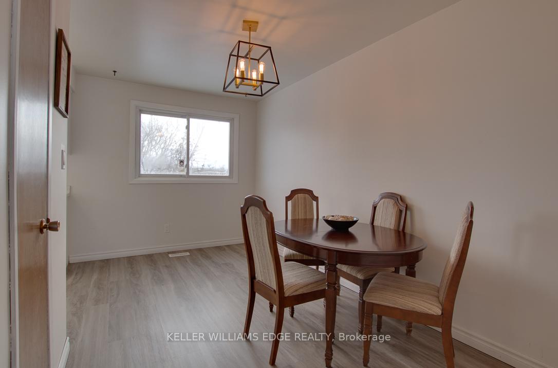 Photo 5 of 5 Westfield Drive, St. Catharines, Fairview — HOMEH