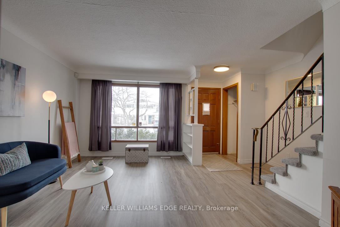 Photo 7 of 5 Westfield Drive, St. Catharines, Fairview — HOMEH